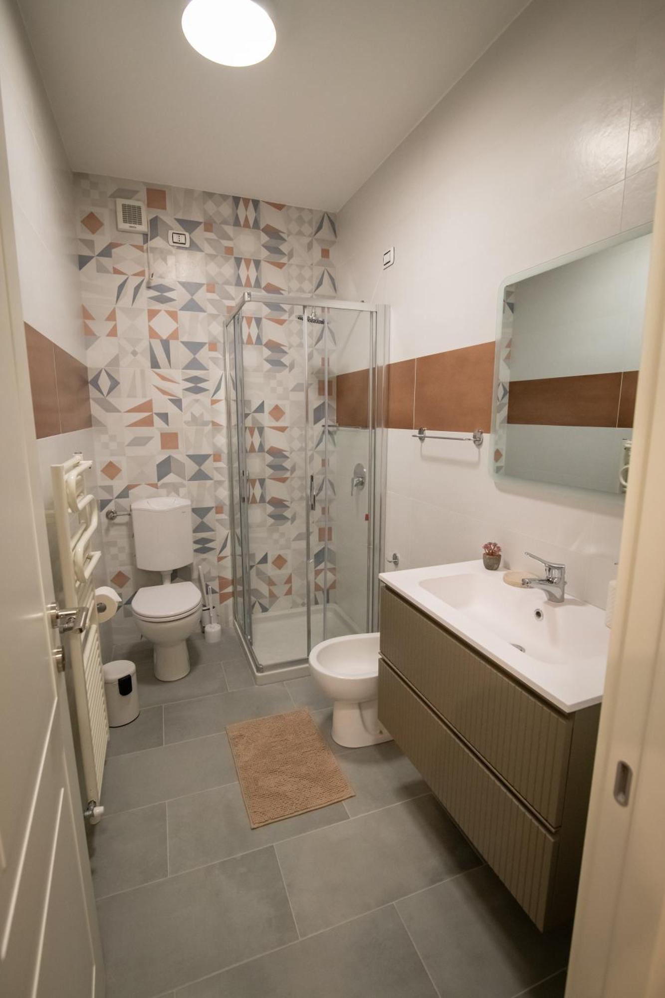 Residenza Lago Sereno Porto Ceresio Exterior photo
