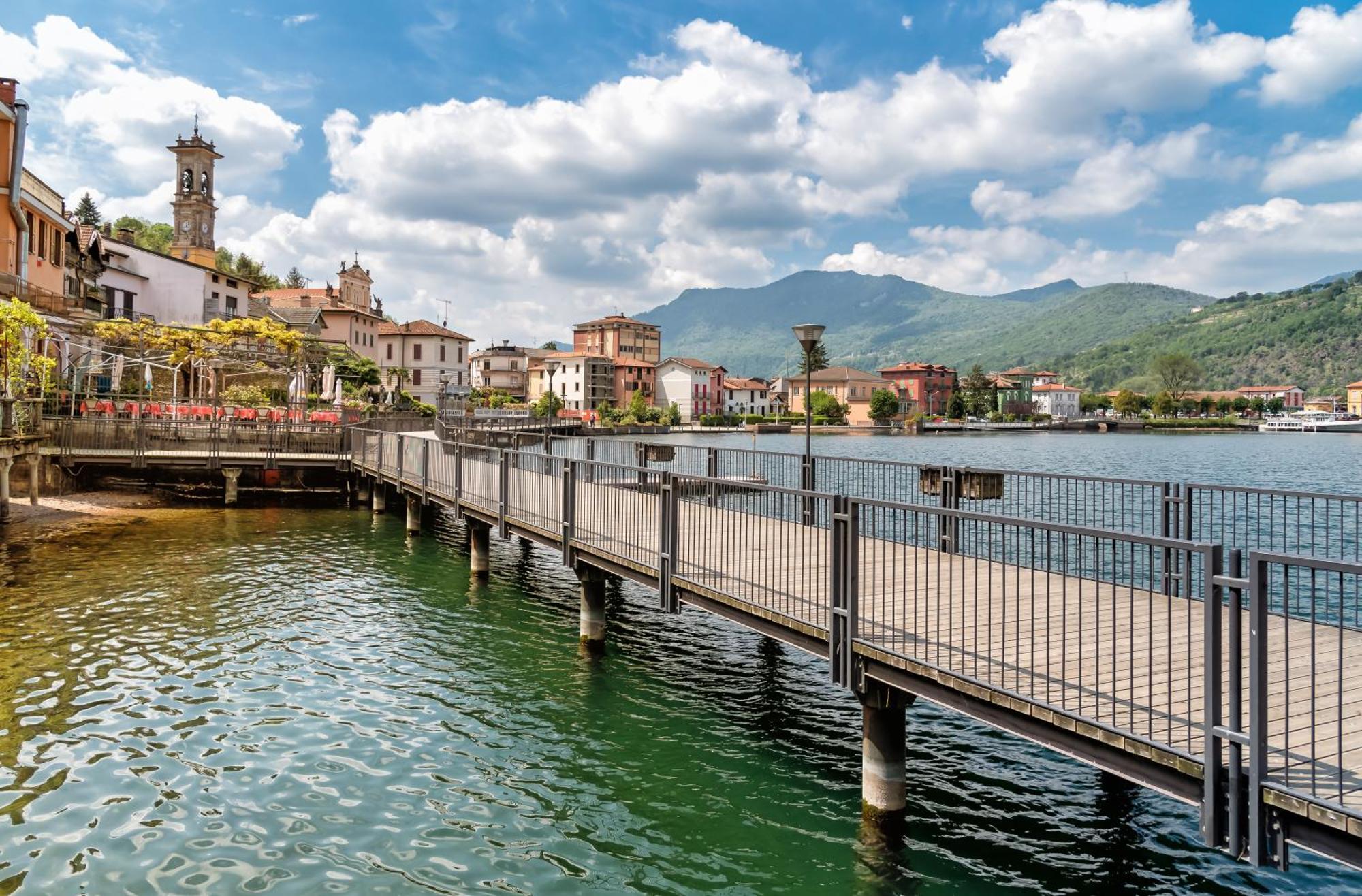 Residenza Lago Sereno Porto Ceresio Exterior photo